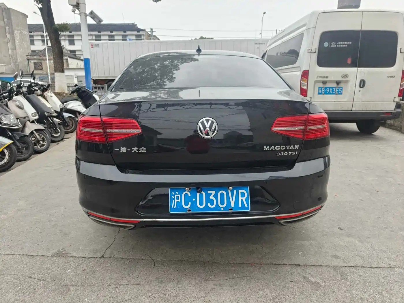 Volkswagen Magotan 2019 330TSI DSG Luxury Class China VI фото 5