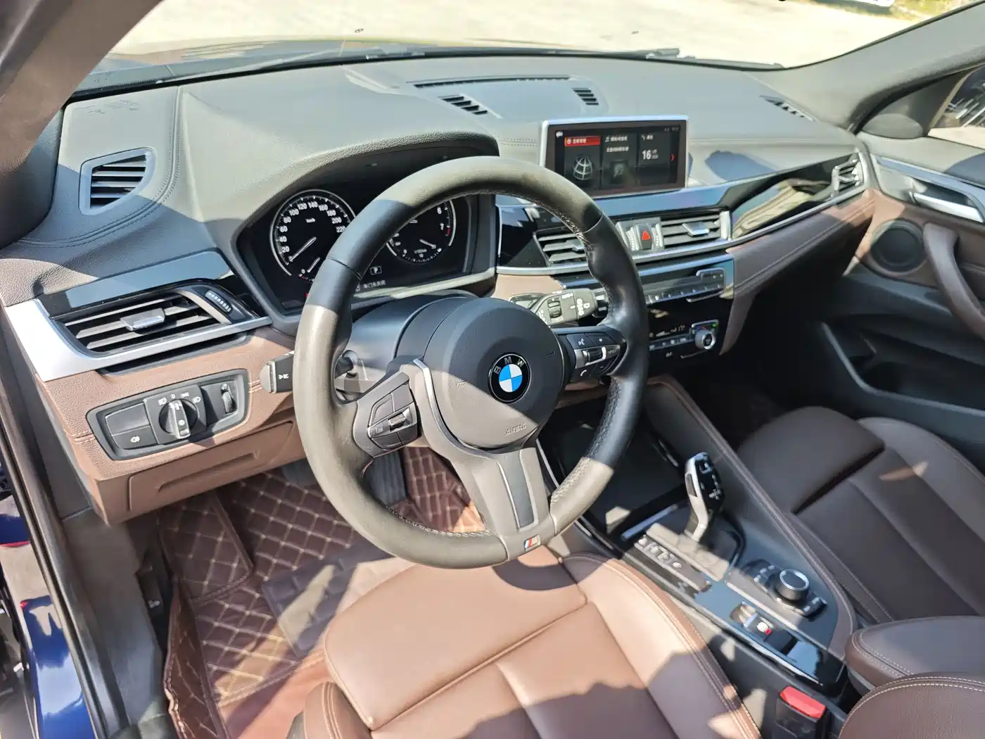 BMW X2 2020 sDrive25i Leading M Off-Road Package фото 14