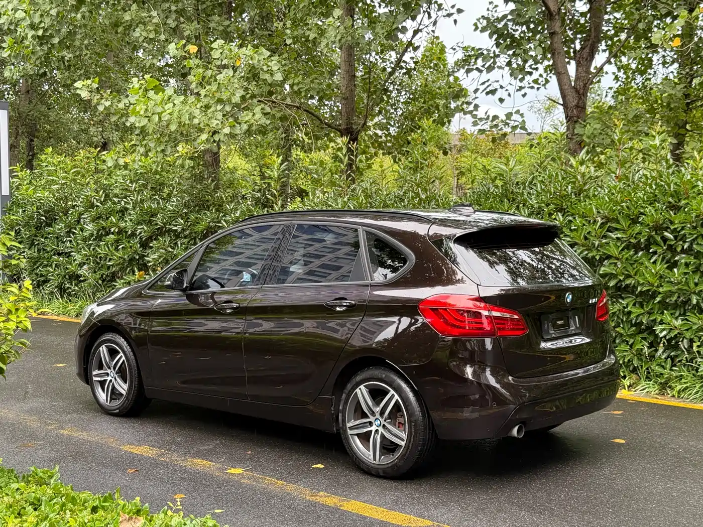 BMW 2 Series Tourer (Import) 2016 2015 218i Sport Design Package