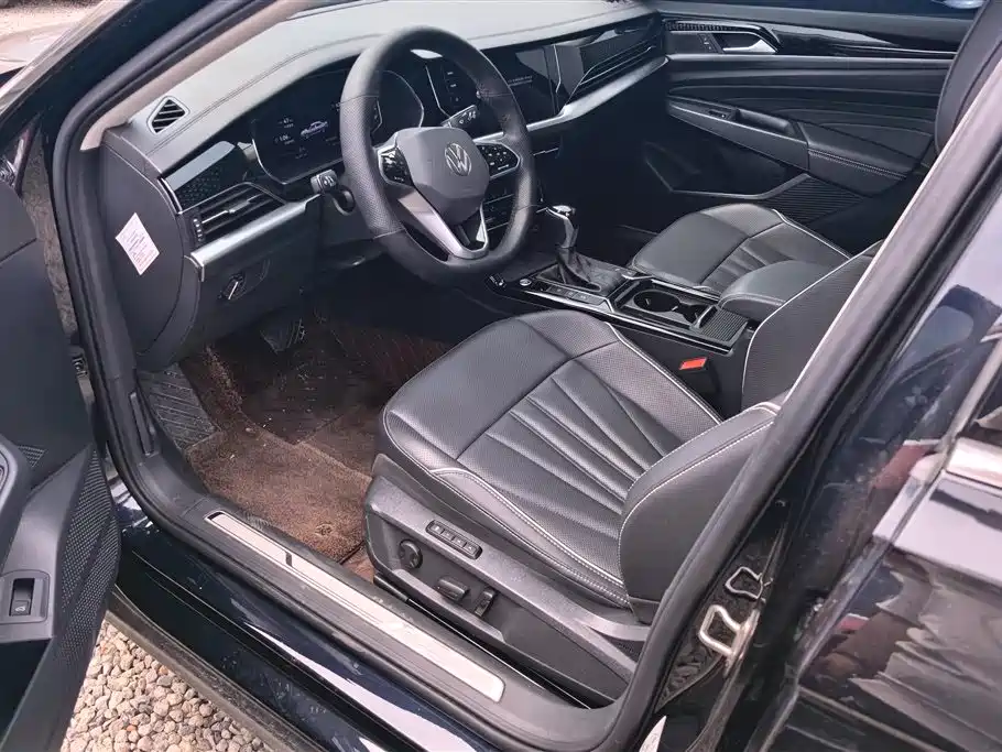 Volkswagen Passat 2024 380TSI Starlight Dragon Glory Edition фото 9