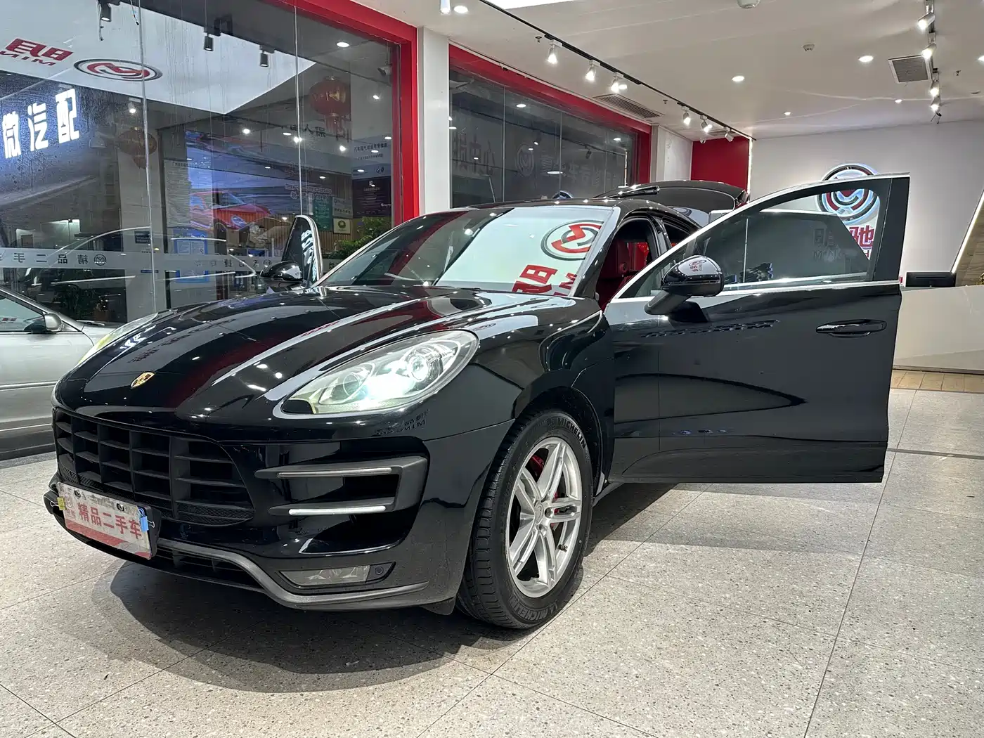 Porsche Macan 2014 Macan S 3.0T фото 32