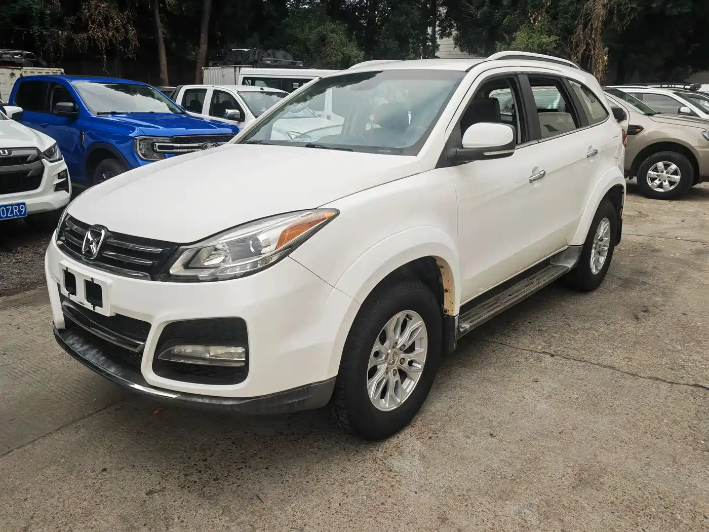 Jiangling Yusheng S350 2015 2013 2.4T Automatic 4WD Diesel Premium Luxury 5-seater