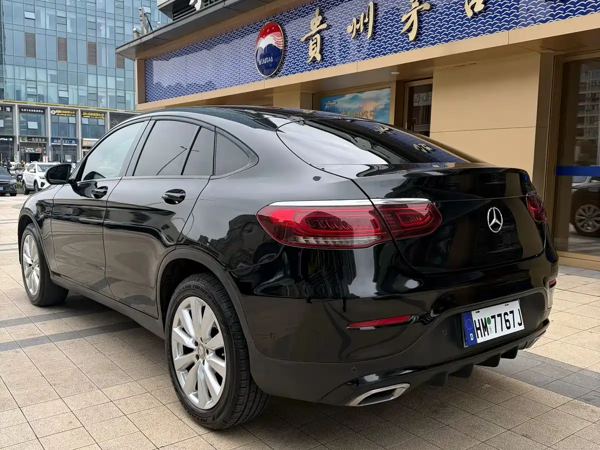 Mercedes-Benz GLC Coupe 2021 GLC 260 4MATIC Coupe SUV фото 8