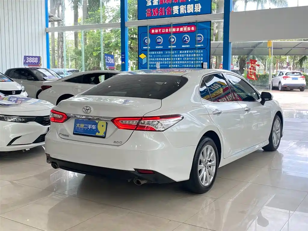 Toyota Camry 2019 2.0G Luxury (China V) фото 13