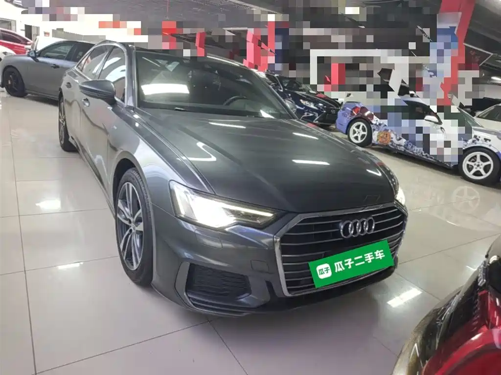 Audi A6L 2021 40 TFSI Luxury Sport фото 4