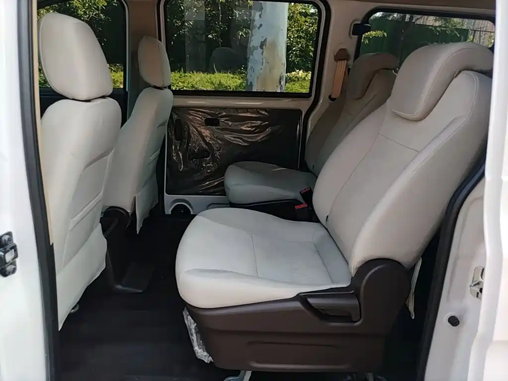 Wuling Motors Wuling Hongguang V 2024 2022 1.5L Power Enjoy Edition Electric Power Steering LAR