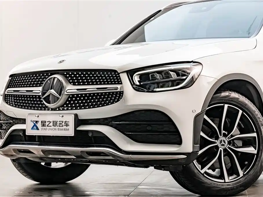 MERCEDES-BENZ GLC