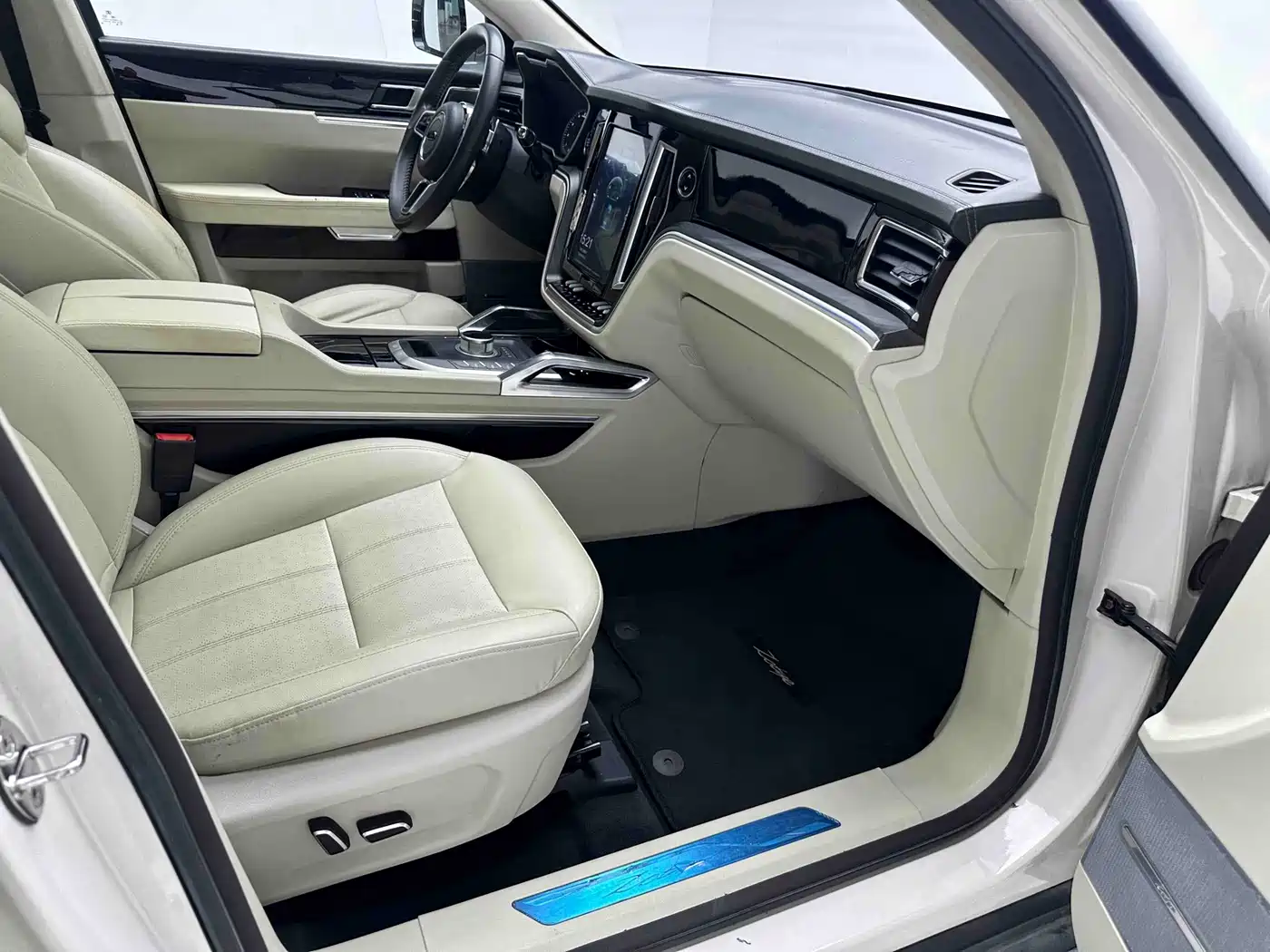 Zotye T700 2017 2017 1.8T DCT Premium