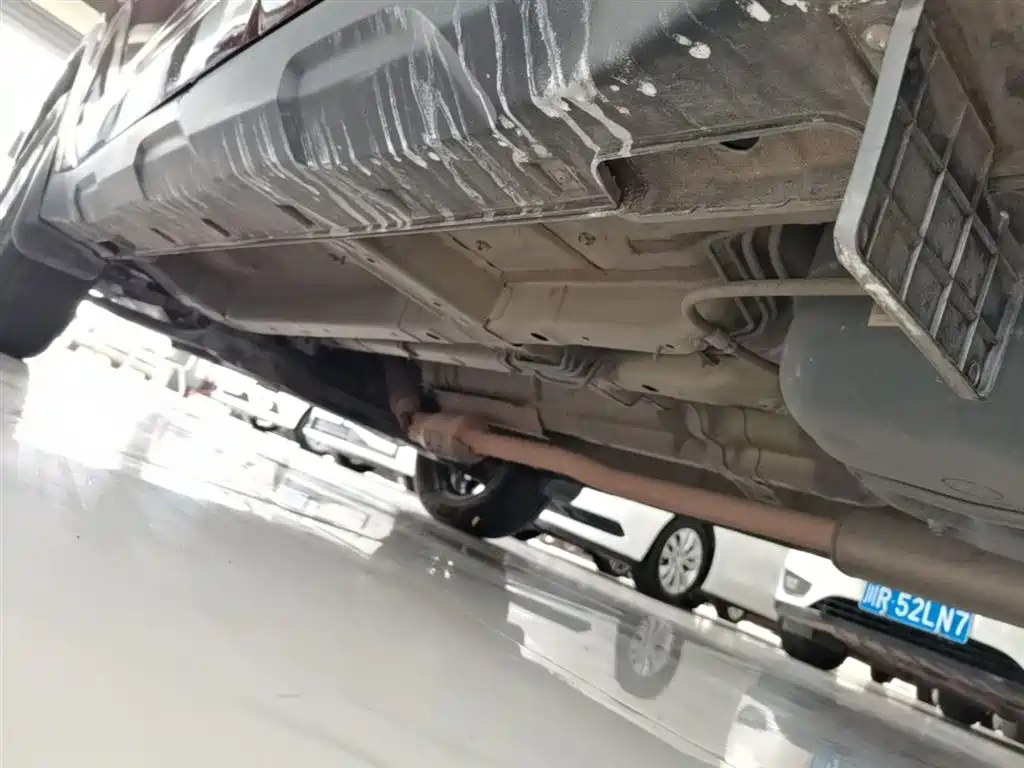 Hyundai Beijing Hyundai ix35 2018 2.0L Automatic 2WD Zhiyong·Enjoyment Edition фото 22