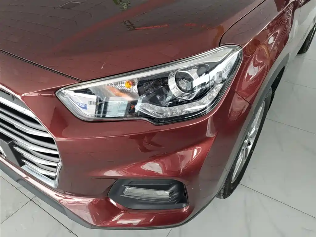 Hyundai Beijing Hyundai ix35 2018 2.0L Automatic 2WD Zhiyong·Enjoyment Edition фото 24
