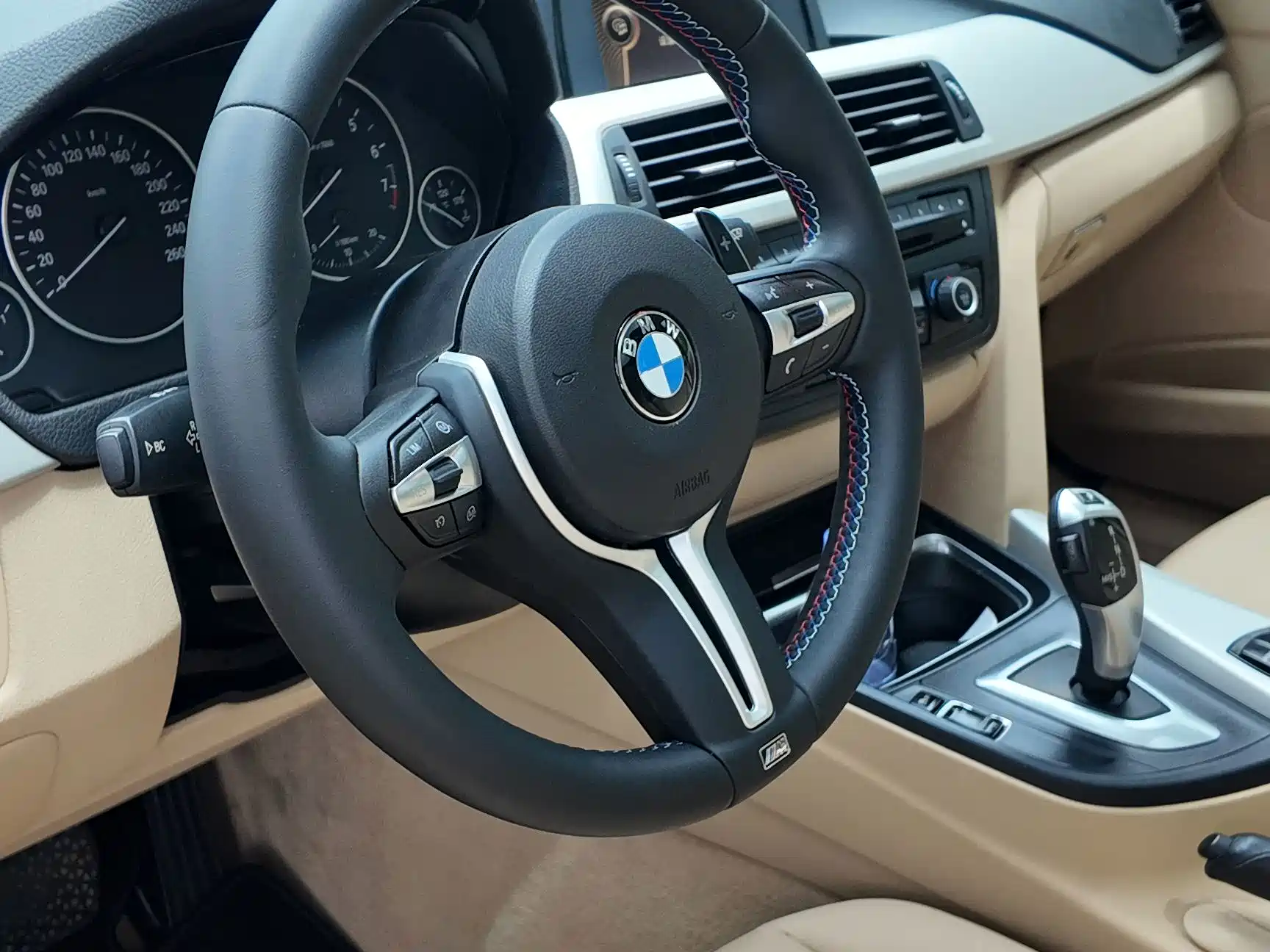 صورة 30 - BMW 3 Series (Import)