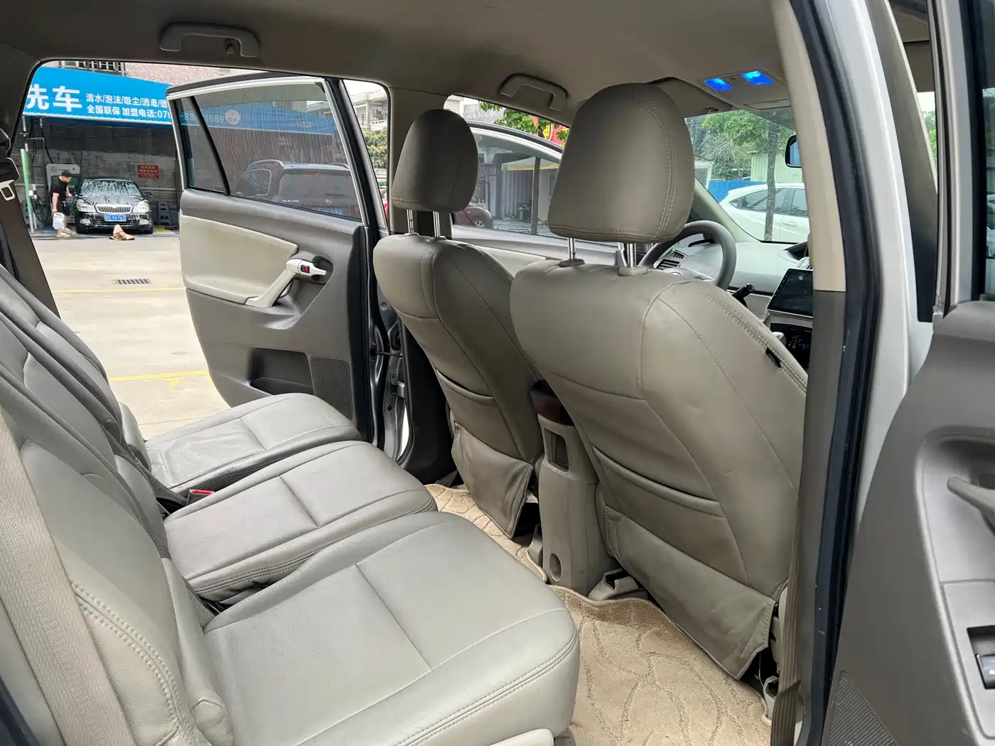 Toyota E'Z 2015 180E CVT Crossover Edition фото 8