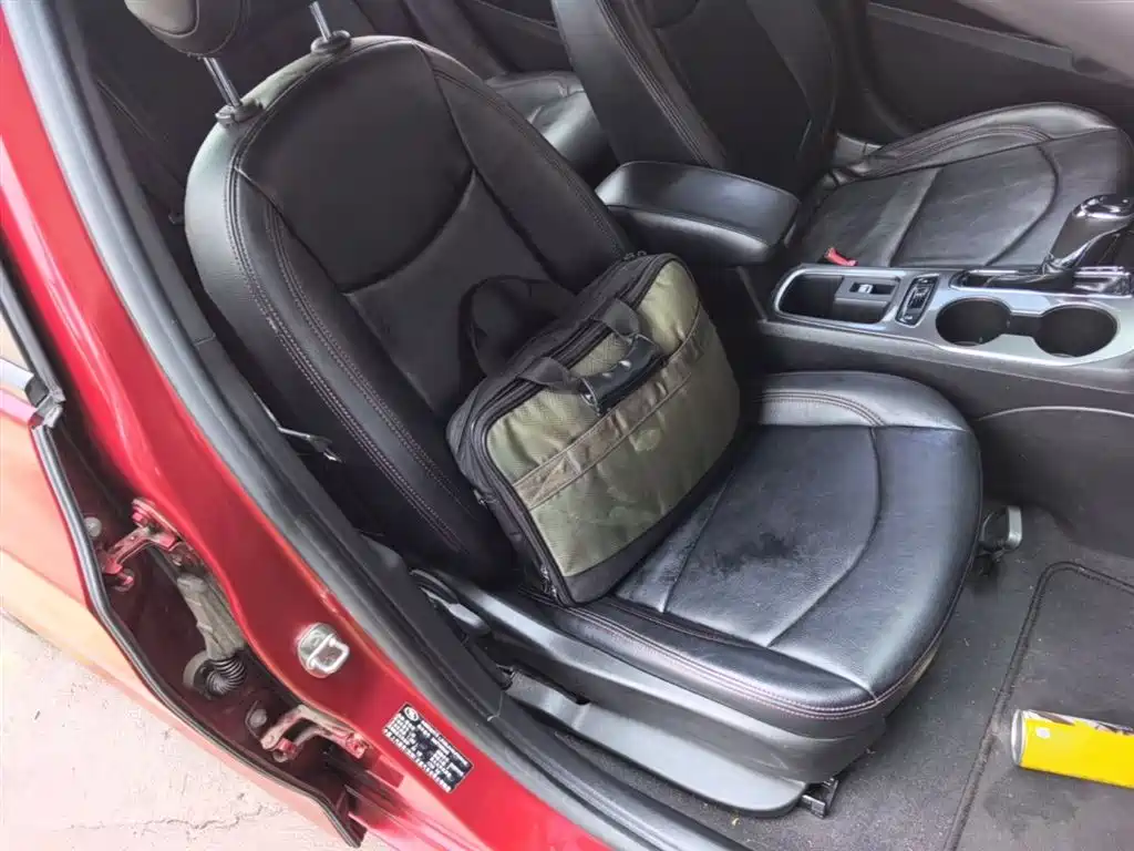 Chevrolet Cruze 2018 320 Automatic Pioneer Sunroof Edition фото 25