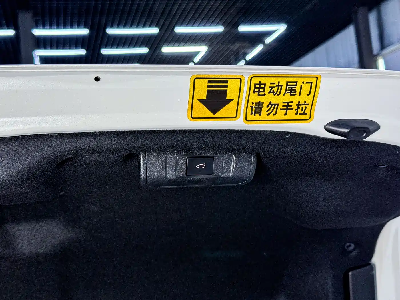 Lexus ES 2021 200 Excellence Edition фото 17