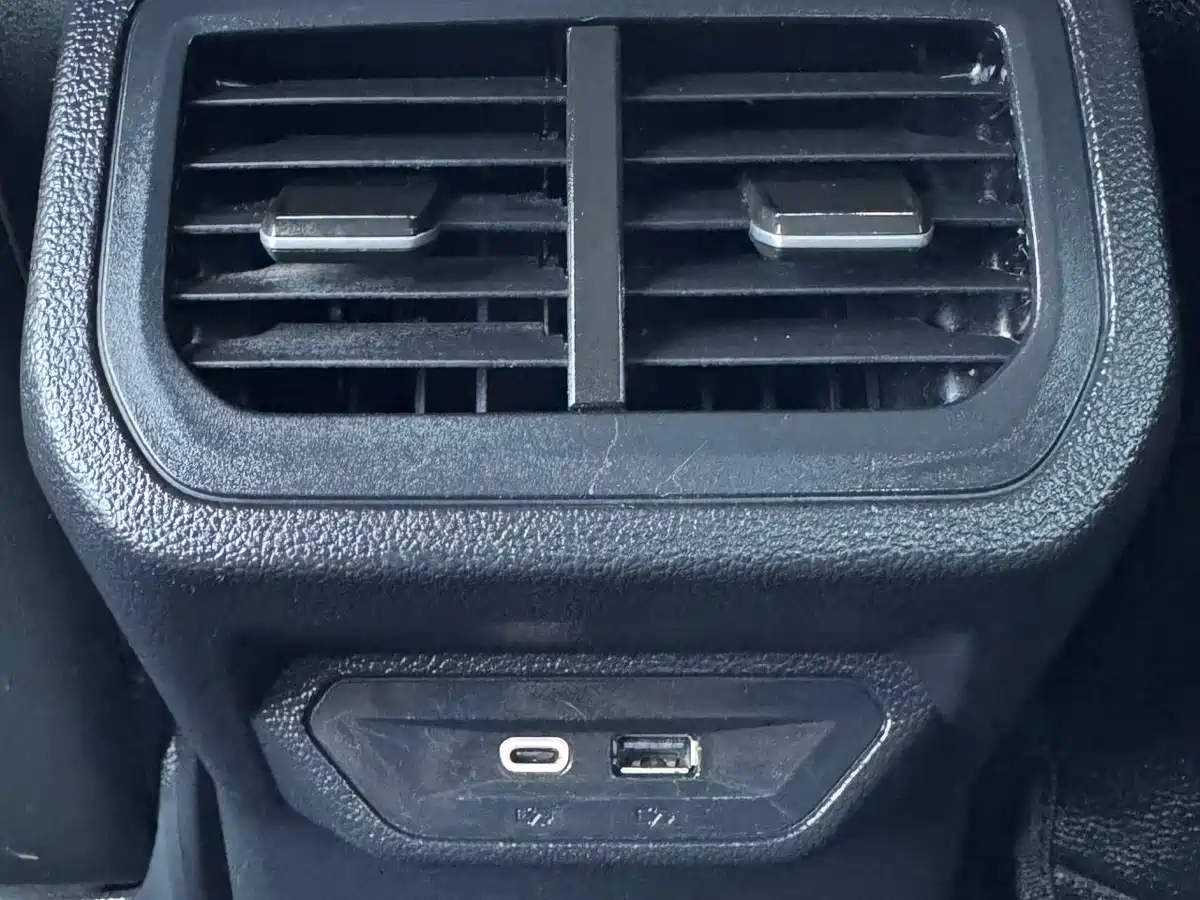 Volkswagen Lavida 2022 280TSI DSG Comfort Edition фото 14