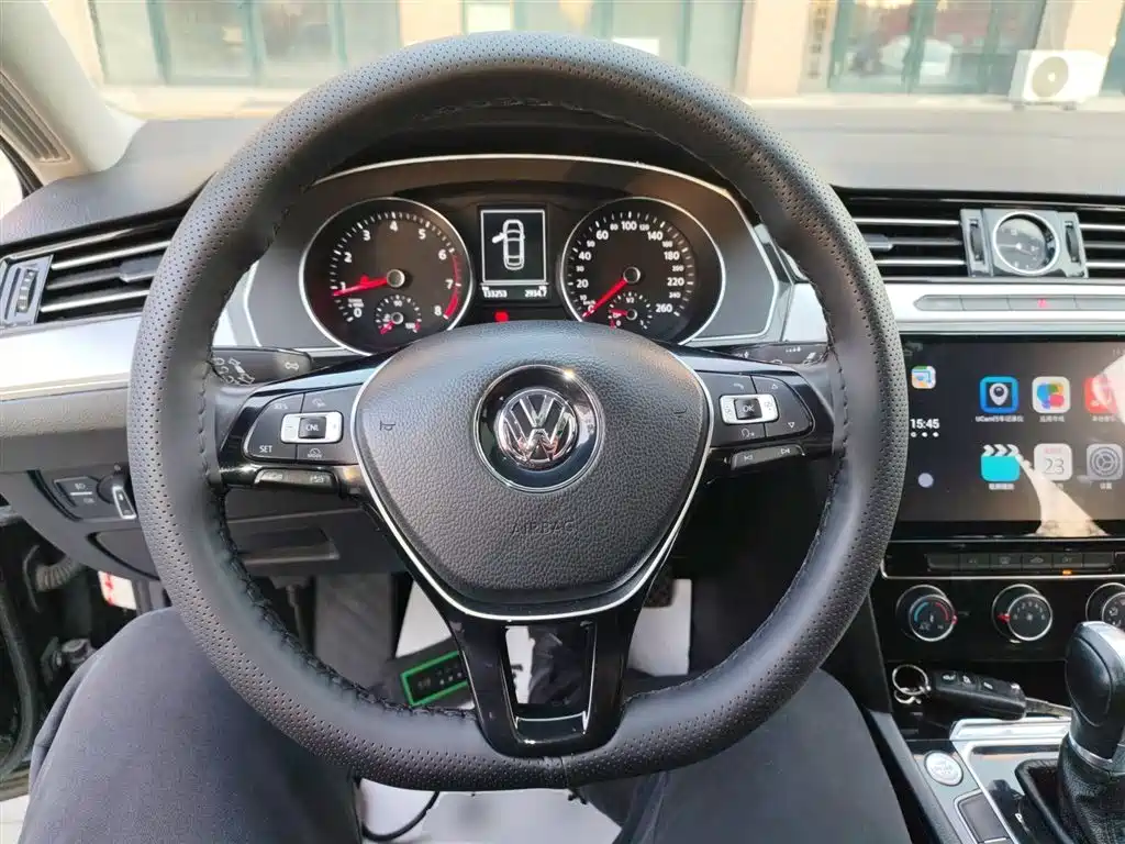 Volkswagen Magotan 2018 330TSI DSG Leading фото 11