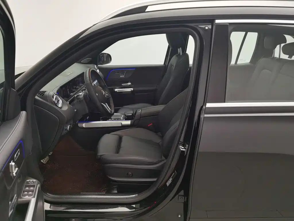 Mercedes-Benz GLB, миниатюра 10