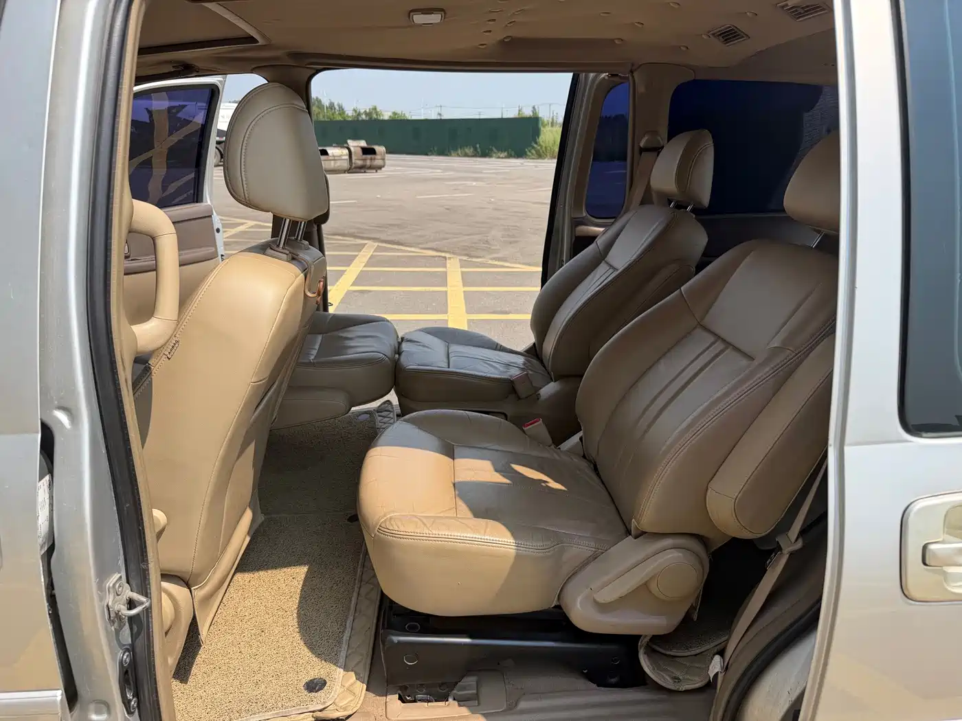 Buick GL8 2011 2011 2.4L LT Executive Edition