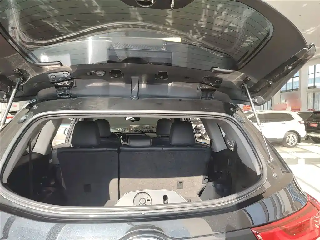 Toyota Highlander 2018 2.0T 4WD Premium 7-seater China VI фото 11