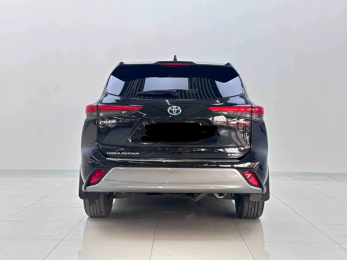 Toyota Highlander 2022 Model Dual Engine 2.5L 4WD Premium Edition 7-Seater фото 4