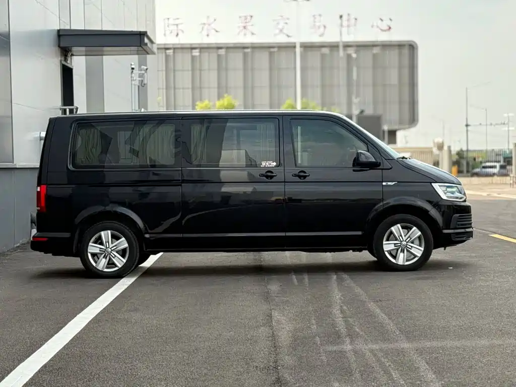 Volkswagen Caravelle 2019 2019 2.0TSI 4WD Luxury 7-seater