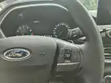 Фото 14 - Ford Focus