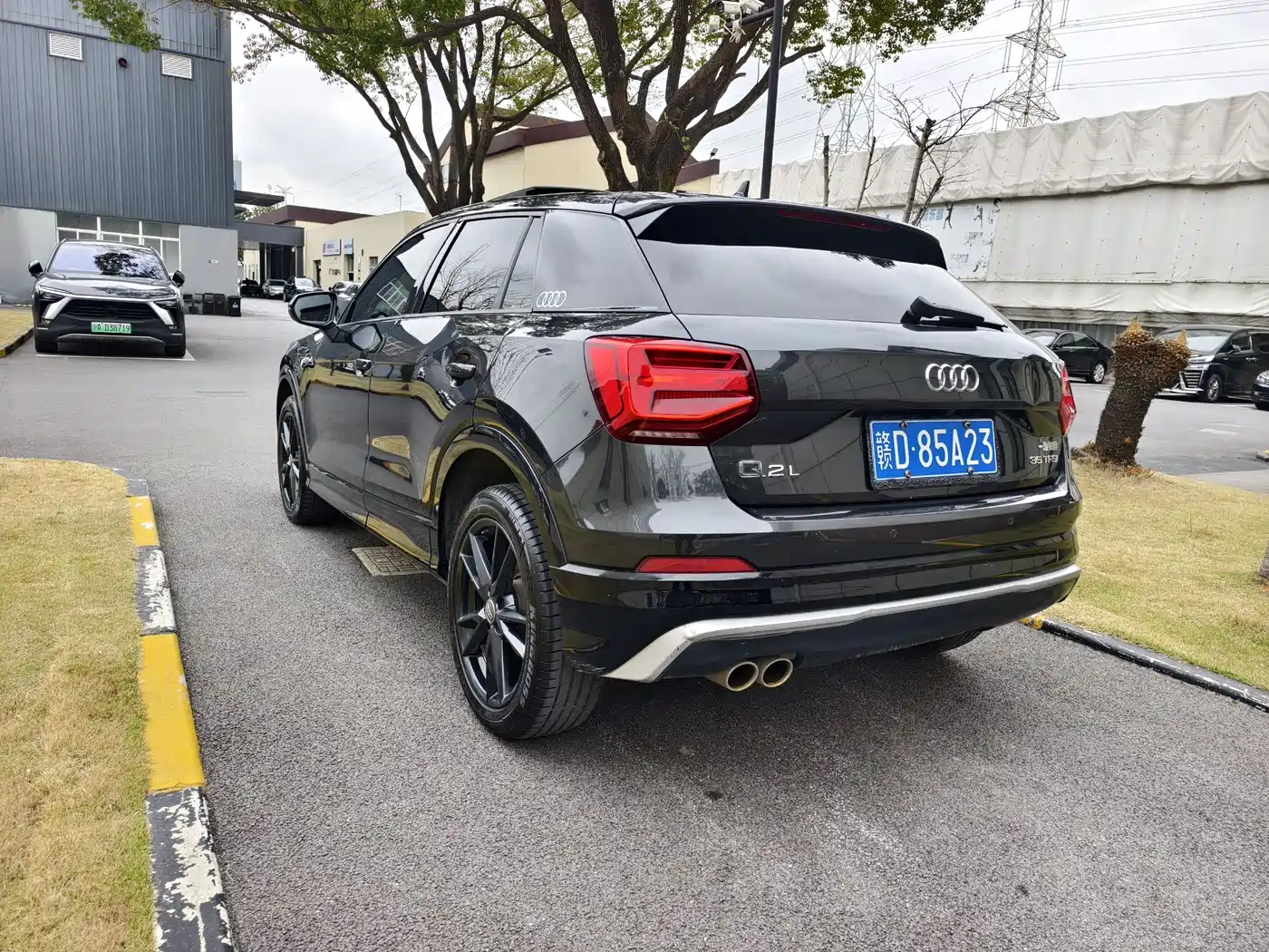 AUDI Q2L