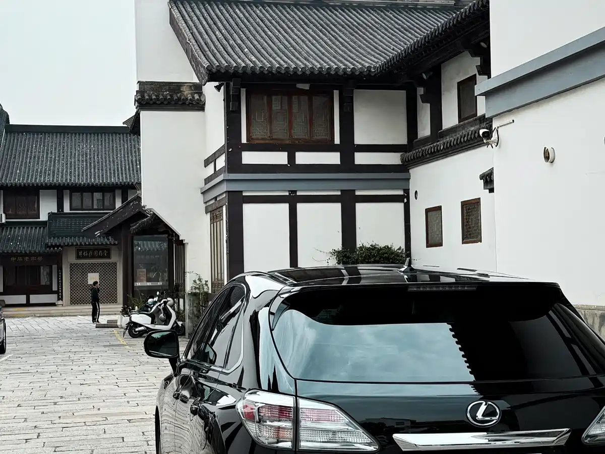 Lexus RX Classic 2009 Model 350 Premium Edition фото 8