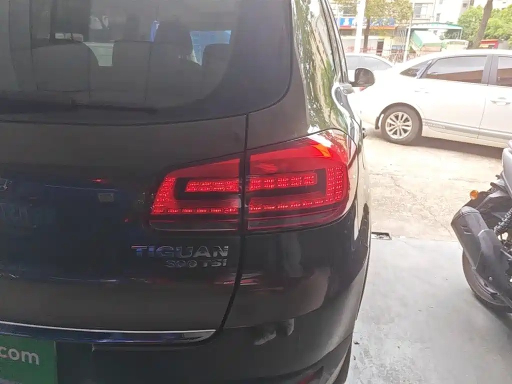 Volkswagen Tiguan 2016 Model 300TSI Automatic 2WD Luxury Edition фото 8