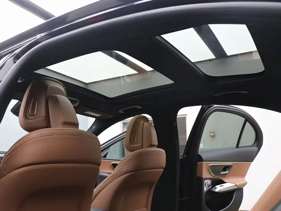 MERCEDES-BENZ E-CLASS (IMPORTED)