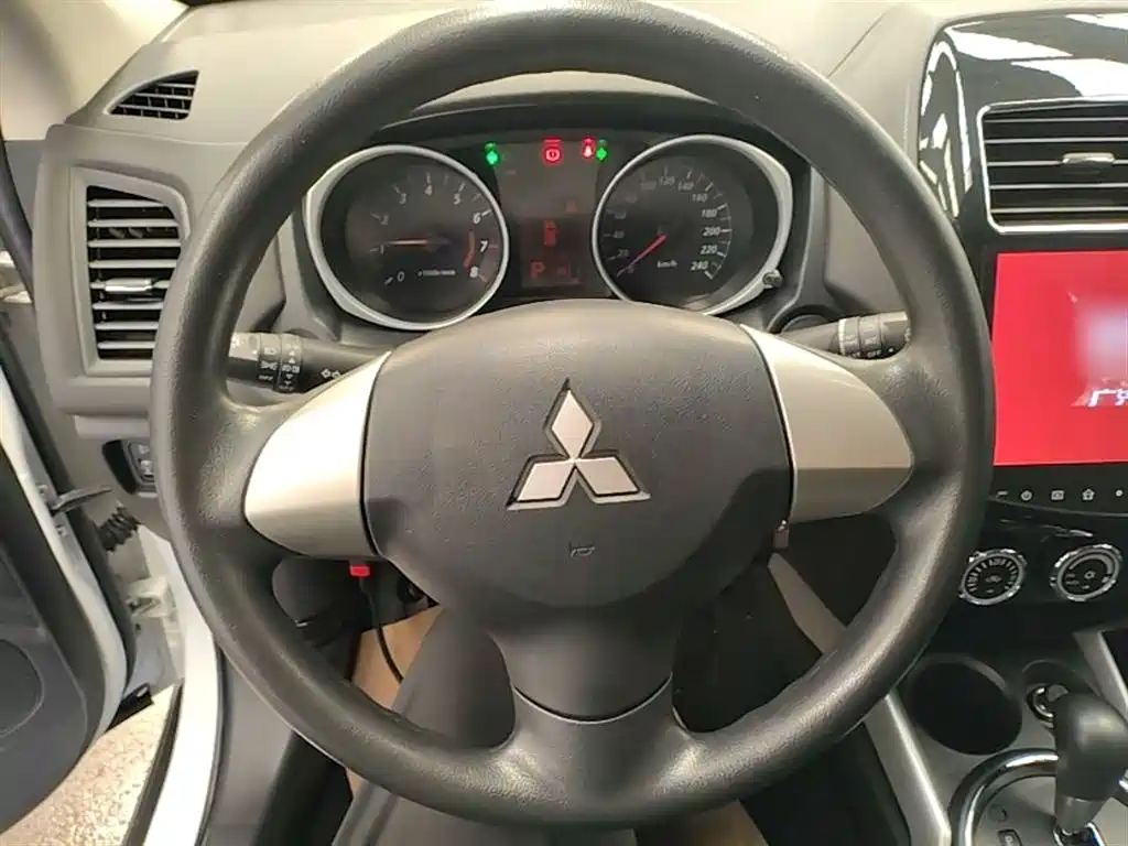 Mitsubishi ASX 2018 2.0L CVT 2WD Elite фото 11