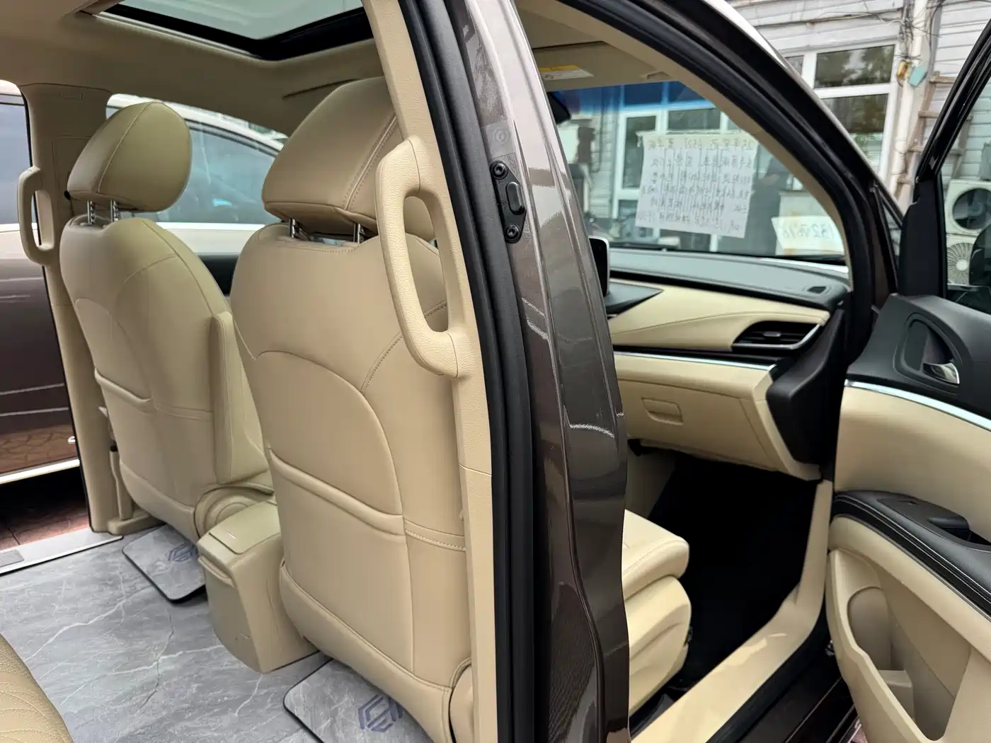 Buick GL8 2023 Land Business Class 652T Luxury фото 13