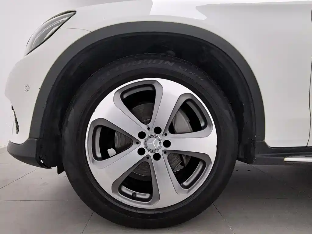 Mercedes-Benz GLC 2016 2016 GLC 260 4MATIC Luxury