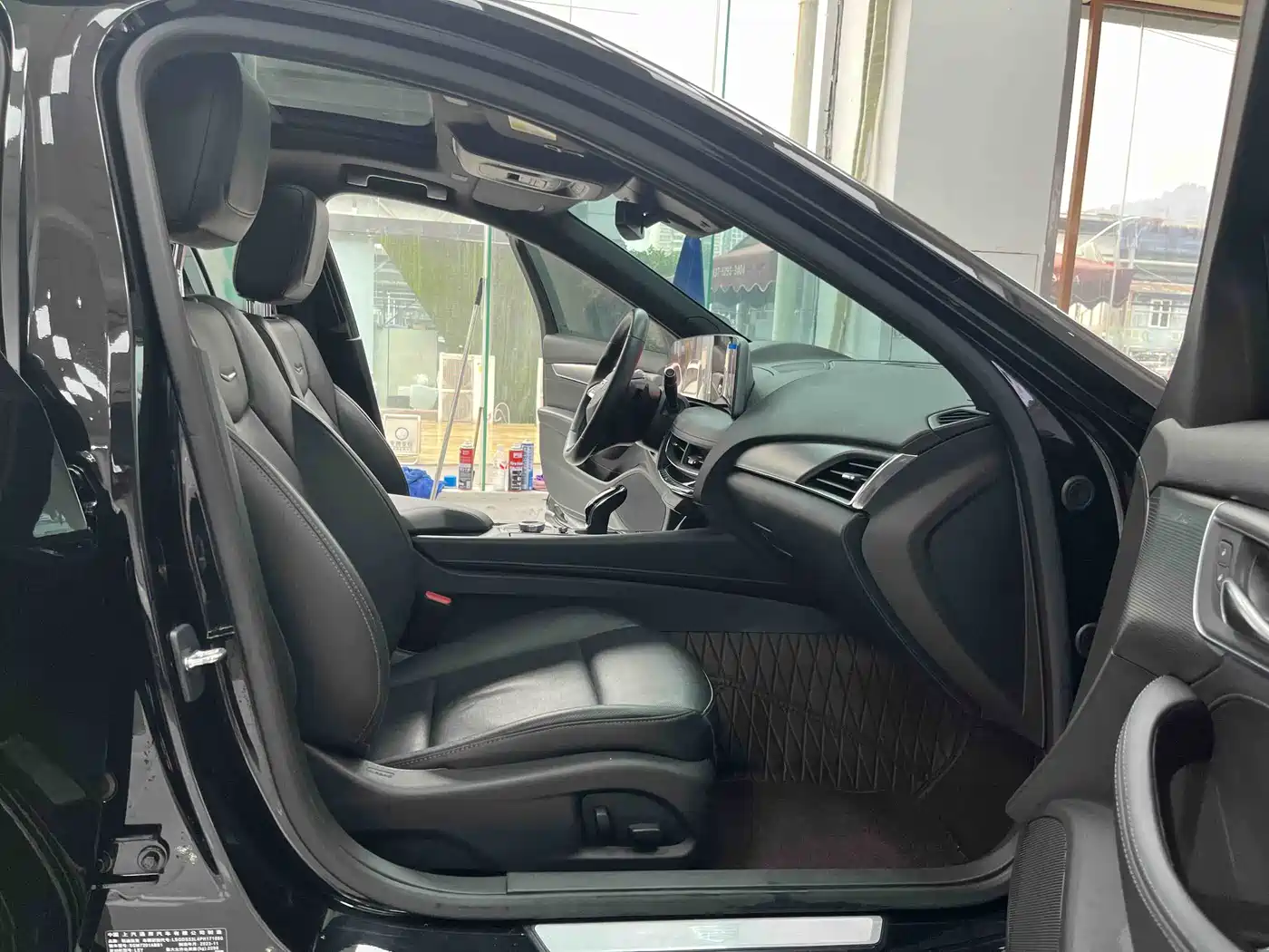 Cadillac CT5 2024 28T Luxury Model Pro фото 12