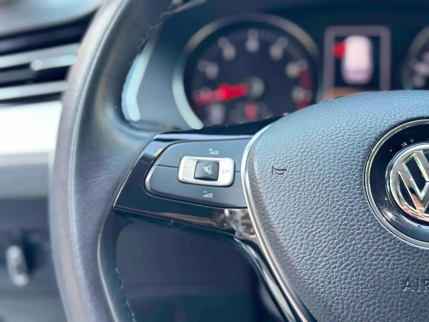 Volkswagen Weilan 2018 380TSI 2WD Comfort Edition фото 10