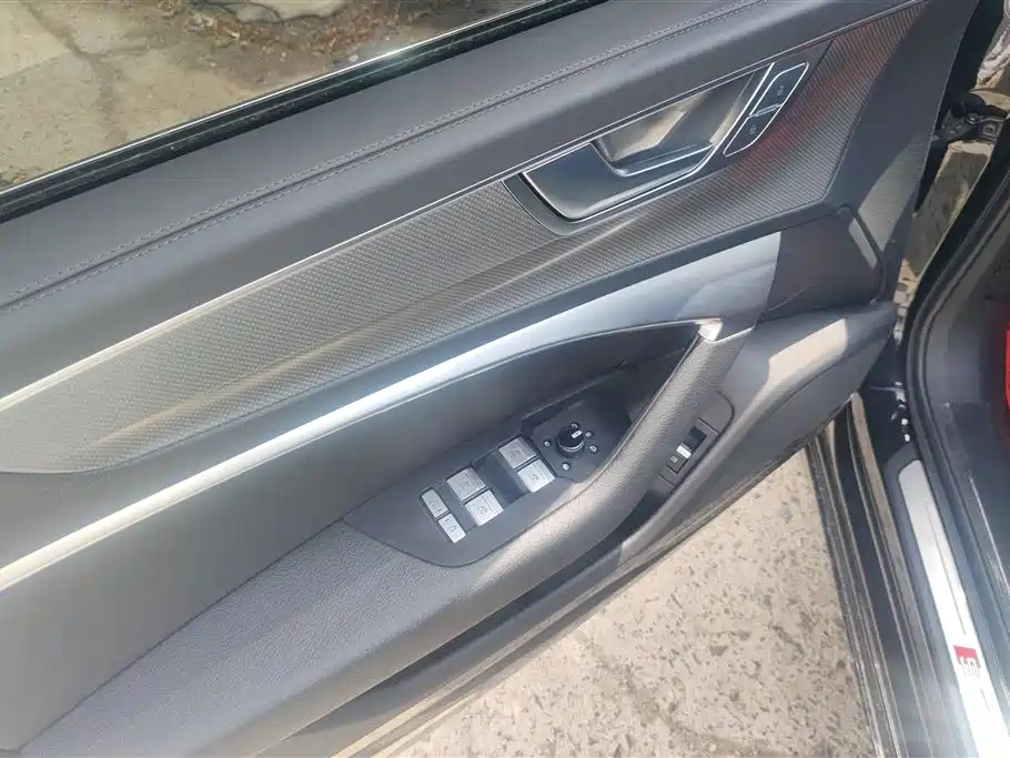 Audi A6L 2025 45 TFSI Premium Sport фото 7