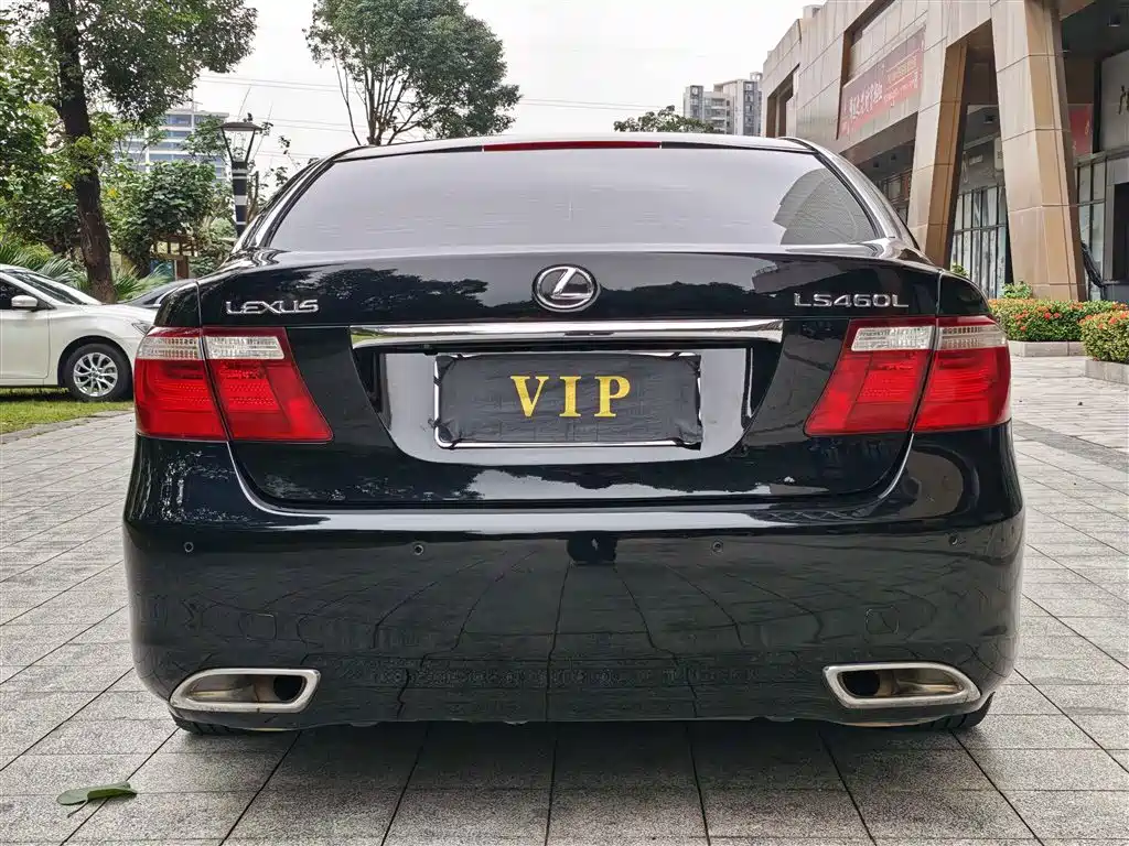 Lexus LS 2006 460L фото 16
