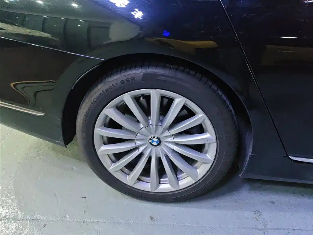 BMW 7 Series 2018 730Li Leading Type Excellence Package фото 27