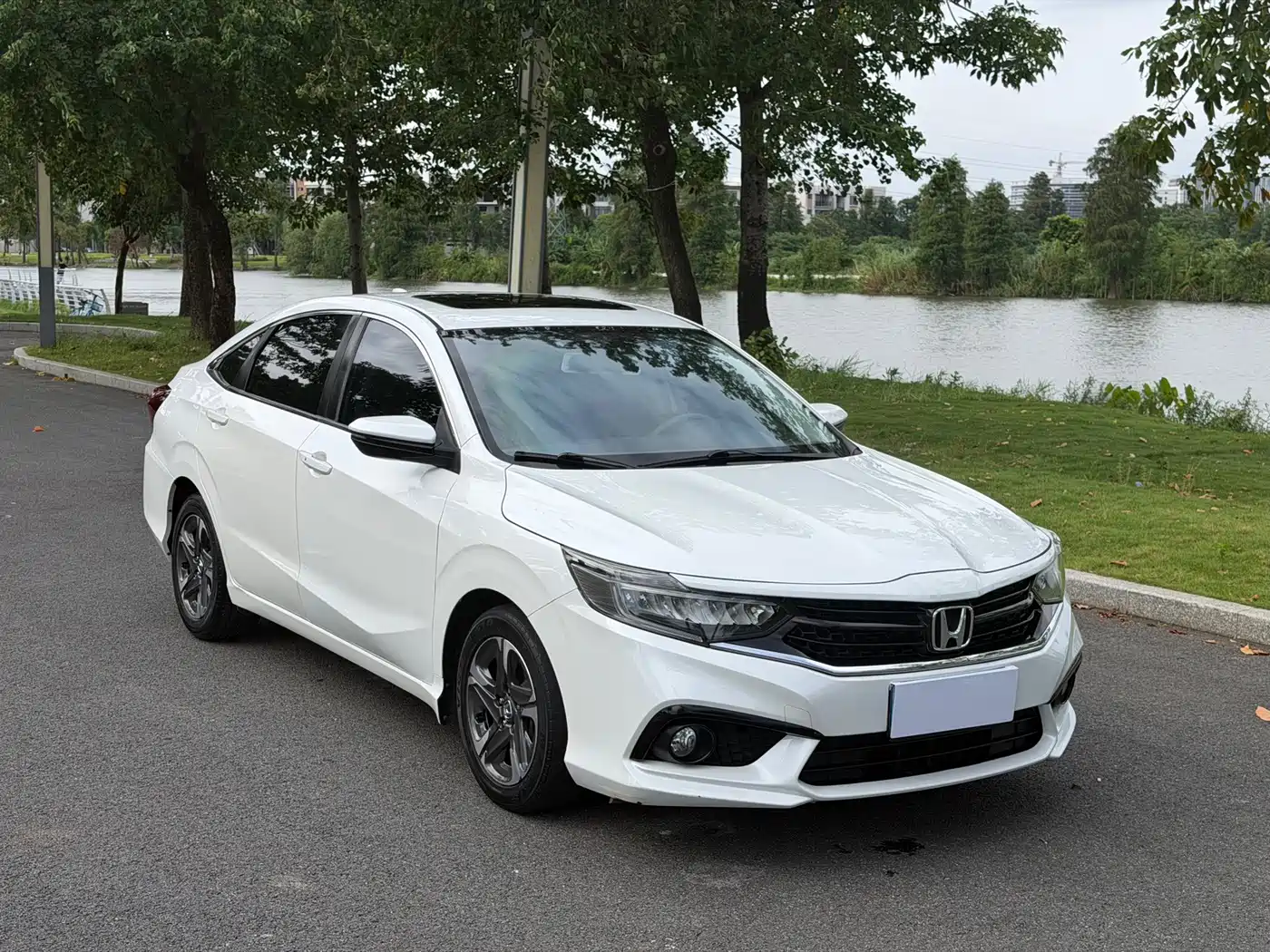 Honda ENVIX 2020 2019 180TURBO CVT Joy Edition China VI