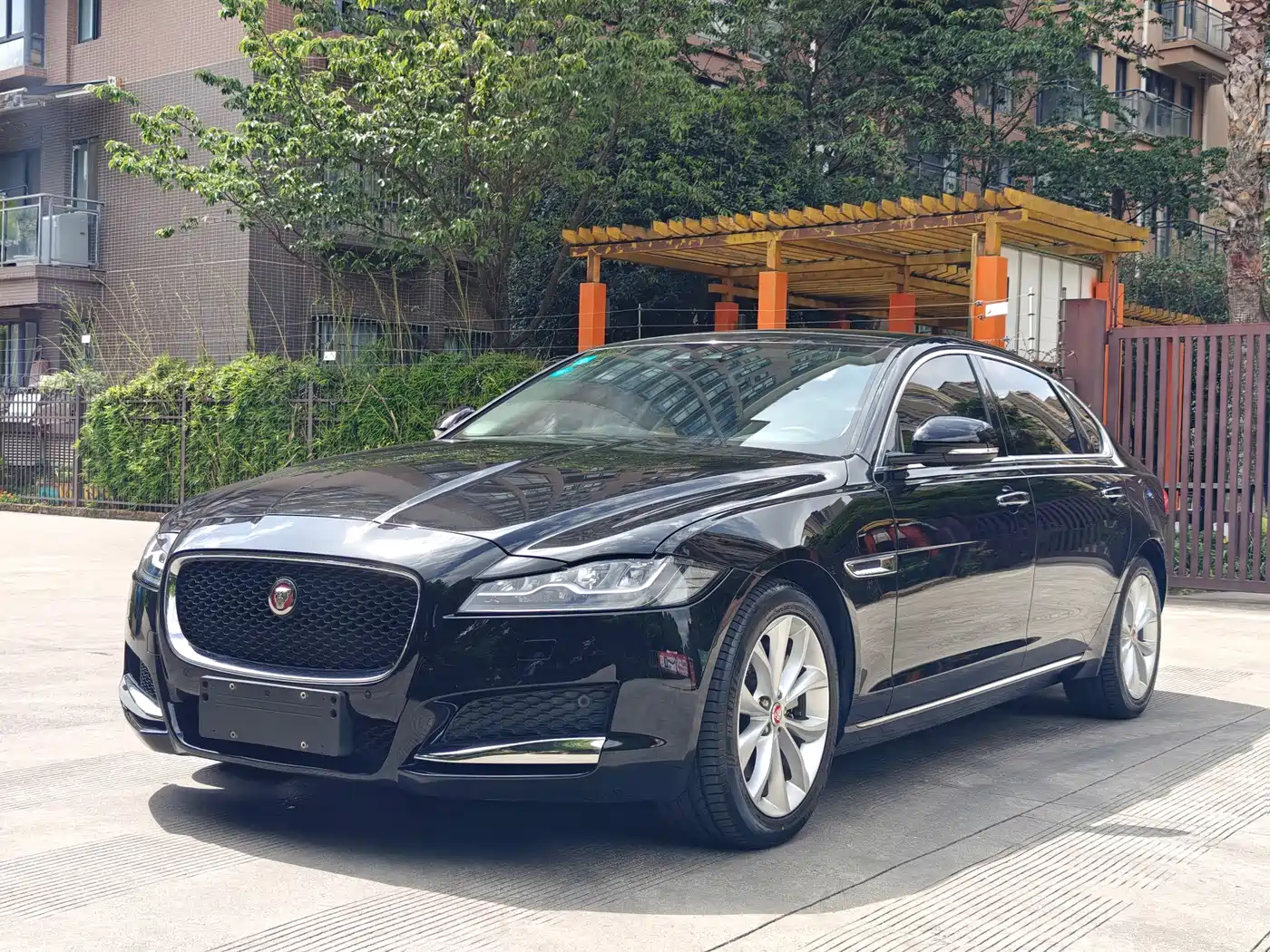 Jaguar XFL 2019 XFL 2.0T 250PS FWD Luxury Edition