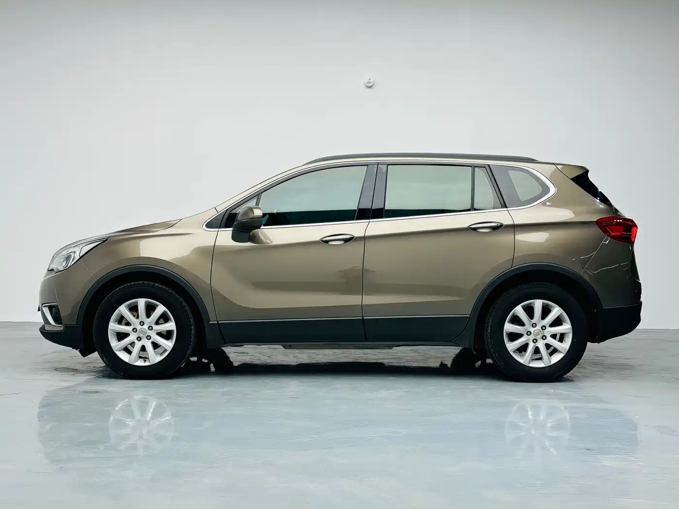 Buick Envision Plus 2019 20T FWD Leading Model China VI фото 7