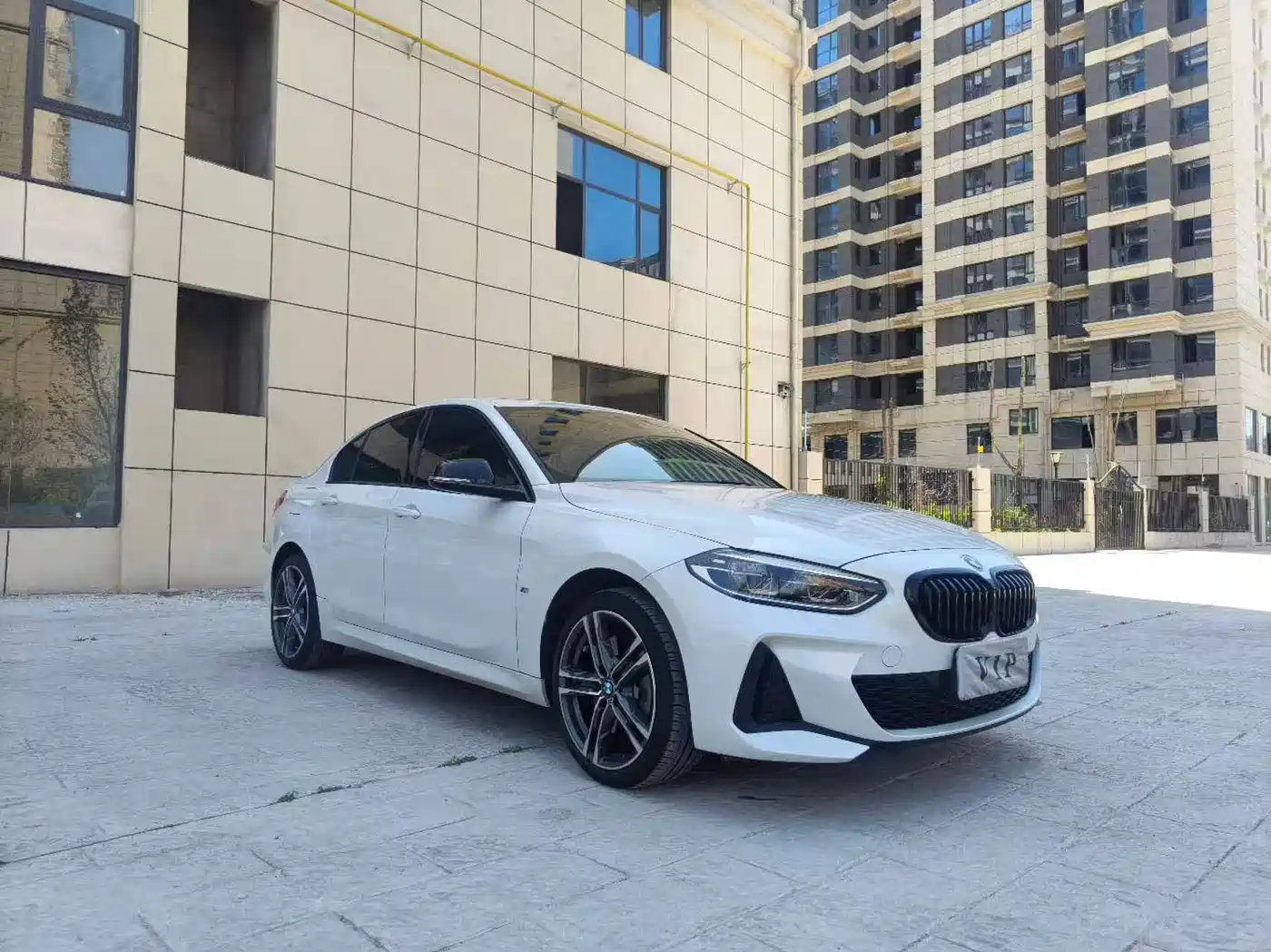 BMW 1 Series 2021 Facelift 125i M Sport Shadow Edition фото 3