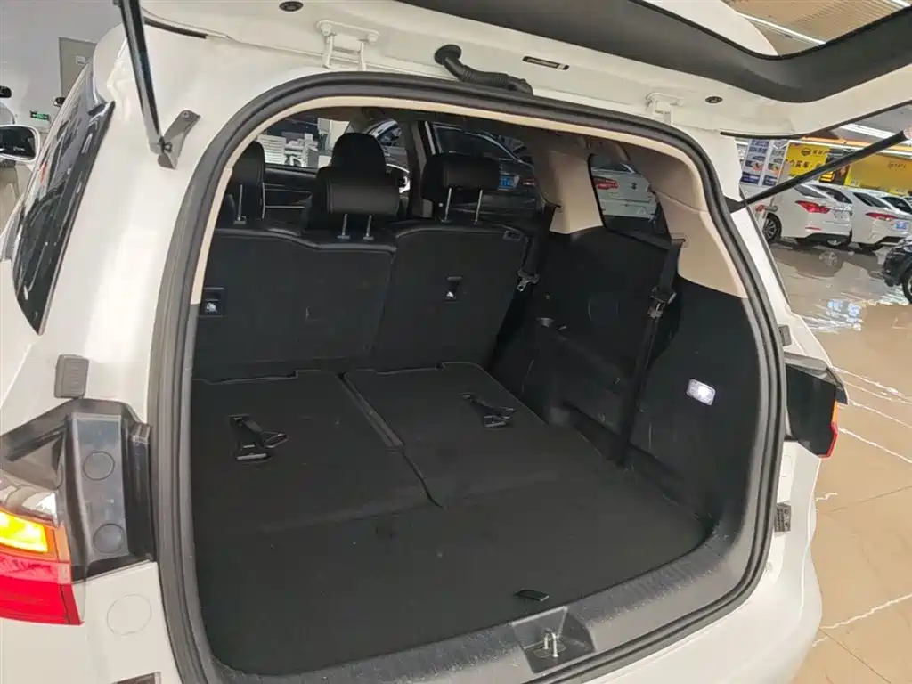 BYD Song MAX 2017 1.5T Auto Smart Elite 7-Seater фото 19
