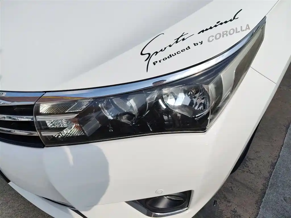 Toyota Corolla 2014 1.6L CVT GL-i Leather Edition фото 24