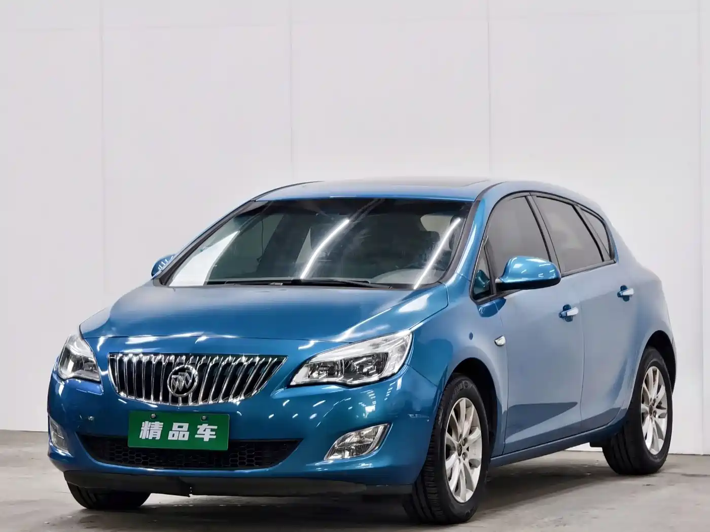 Buick Excelle 2013 Model XT 1.6L Manual Progressive