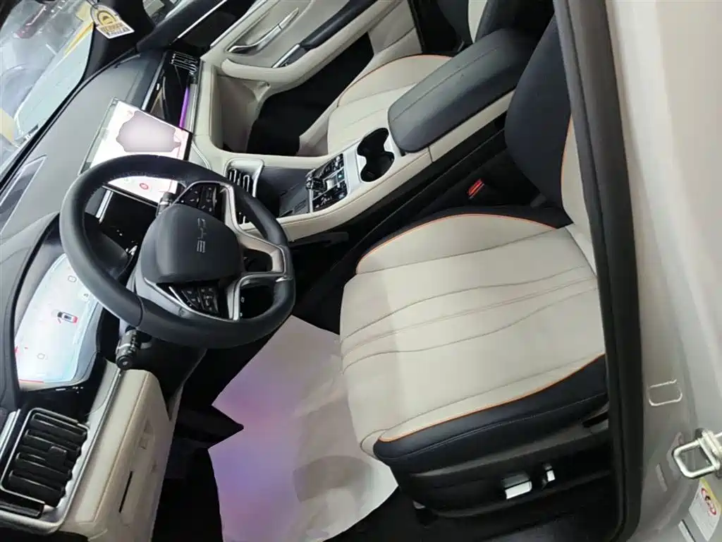 BYD Song PLUS PHEV 2023 Champion Edition DM-i 150KM Flagship PLUS фото 15