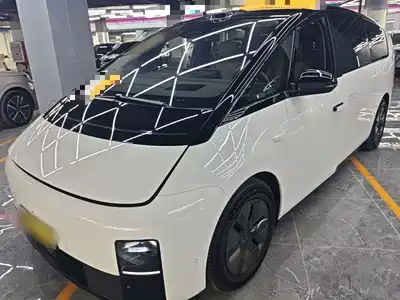 Li Auto MEGA