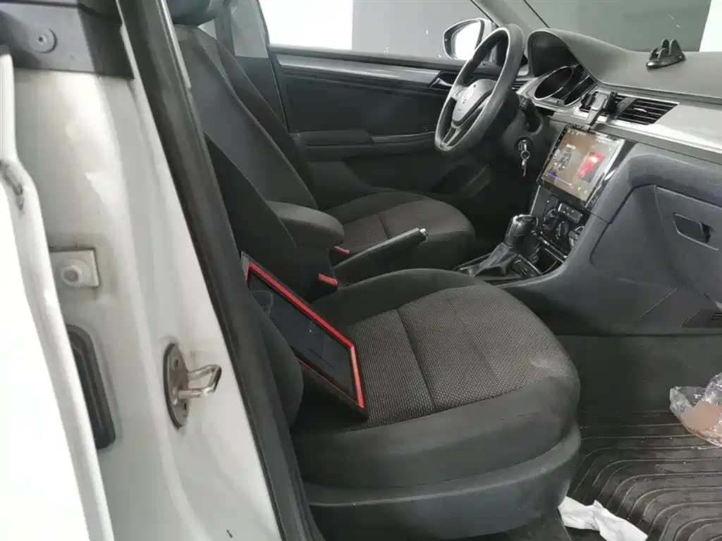 Volkswagen Bora 2019 Facelift Bora Legend 1.5L Automatic Fashion Type China VI фото 25