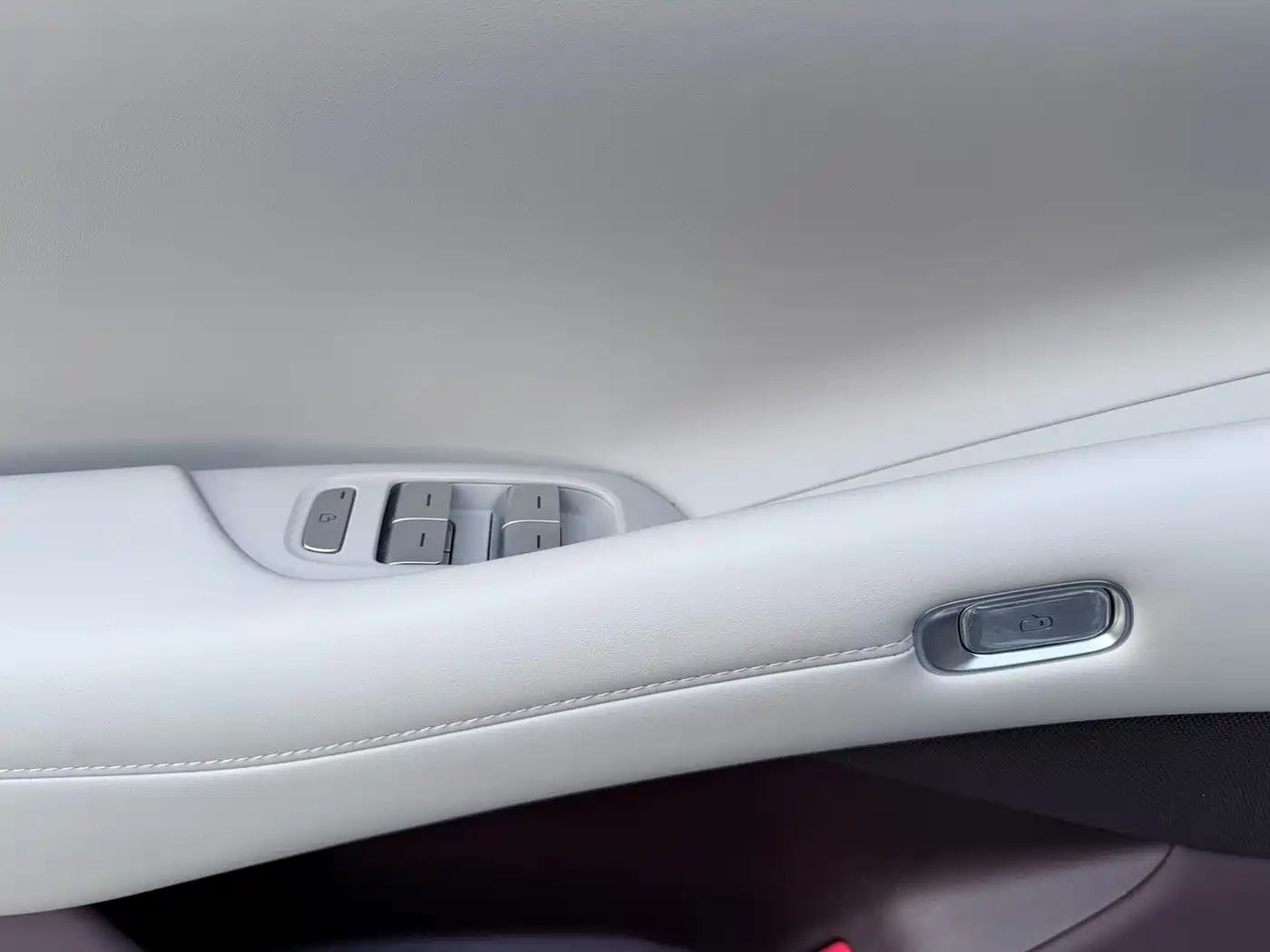 Xiaomi Auto Xiaomi YU7 2025 Extended Range RWD Edition фото 11