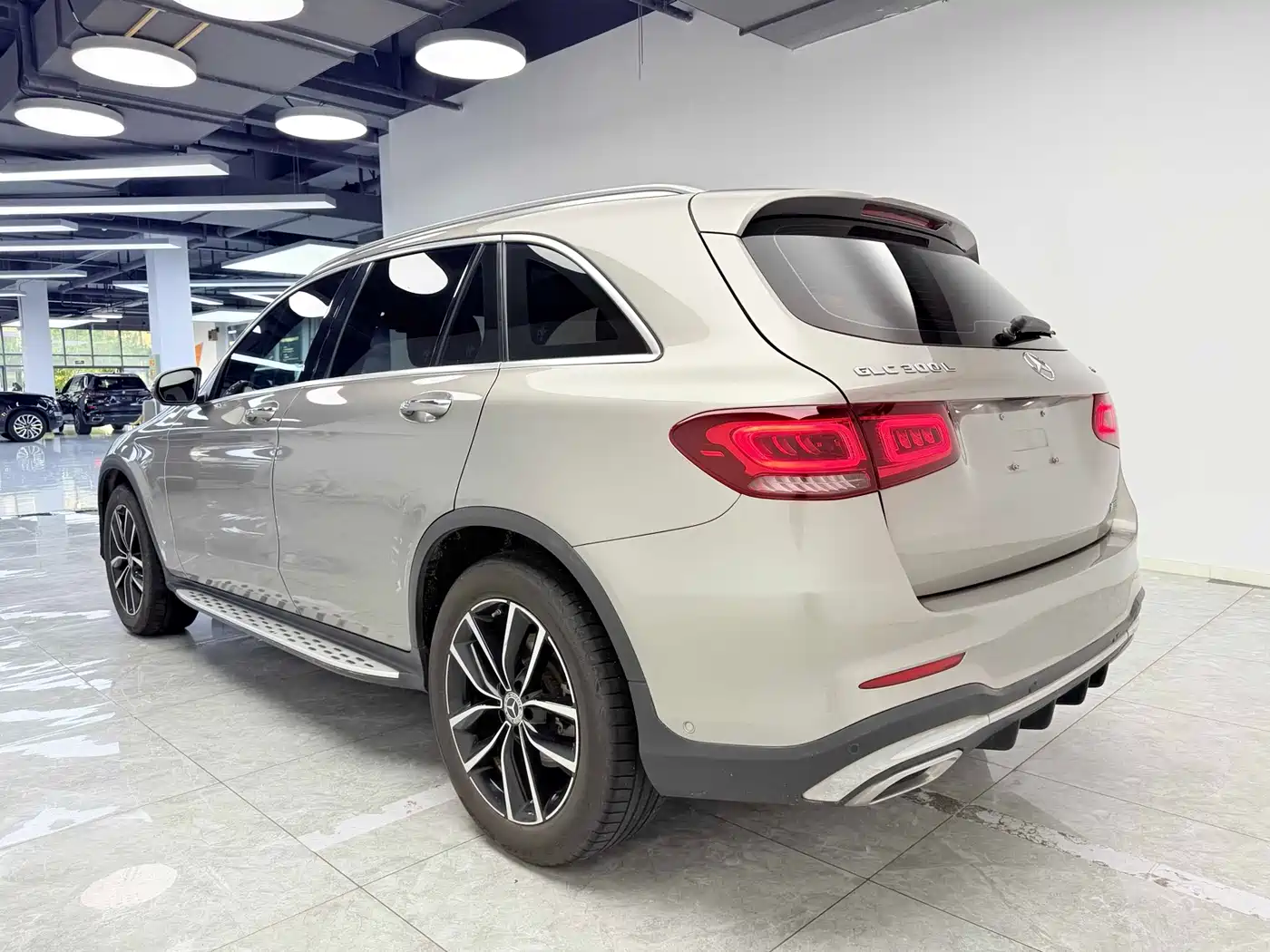 Mercedes-Benz GLC 2022 Facelift GLC 300 L 4MATIC Dynamic фото 4